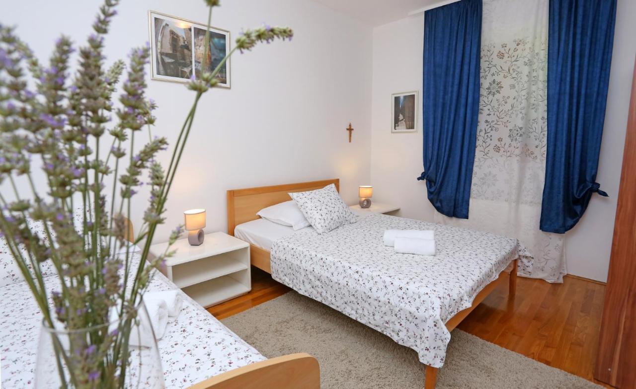 Apartman Znjan *